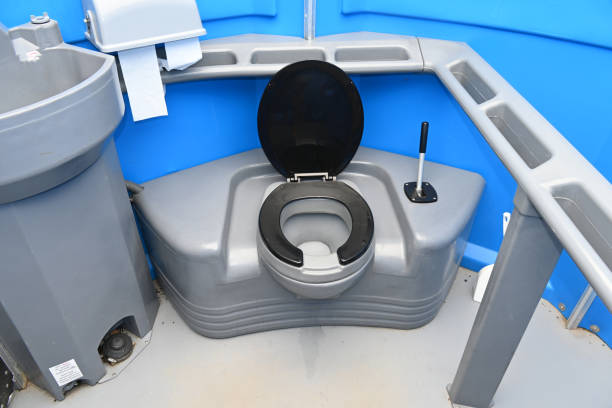 Portable bathroom rental in Paynesville, MN